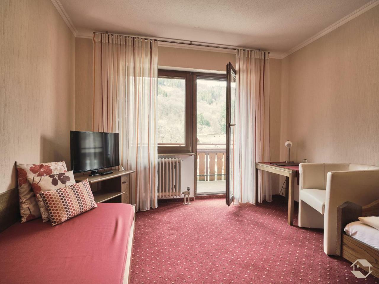 Cafe-Pension Endehof Oberprechtal Экстерьер фото