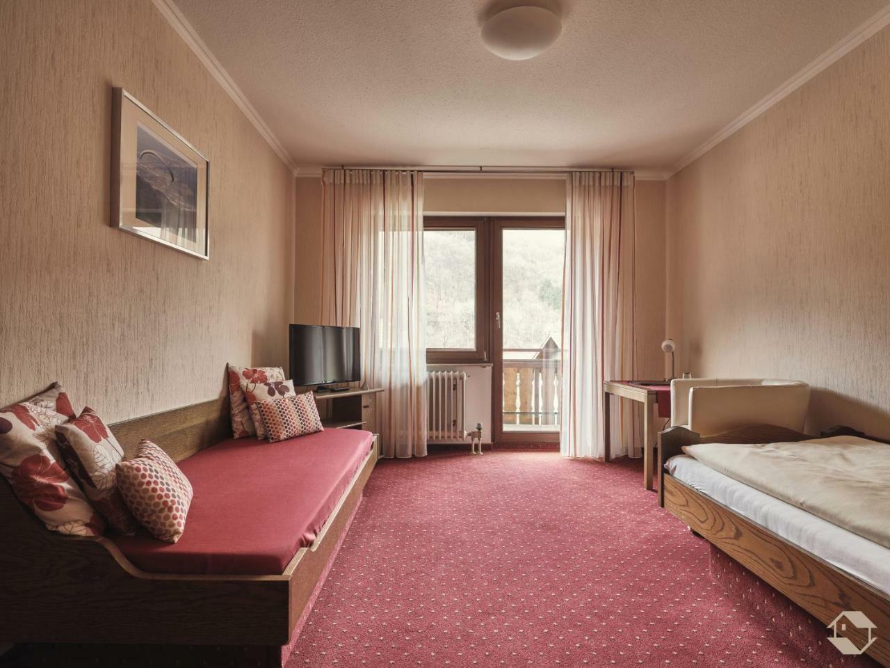 Cafe-Pension Endehof Oberprechtal Экстерьер фото